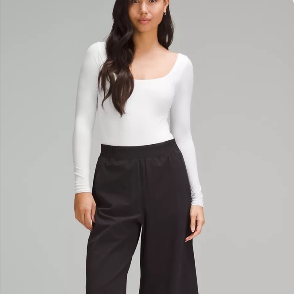 Wundermost Ultra-Soft Nulu Square-Neck Long-Sleeve Bodysuit